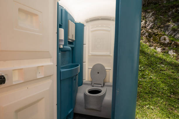 Best Construction site porta potty rental  in Loop, PA